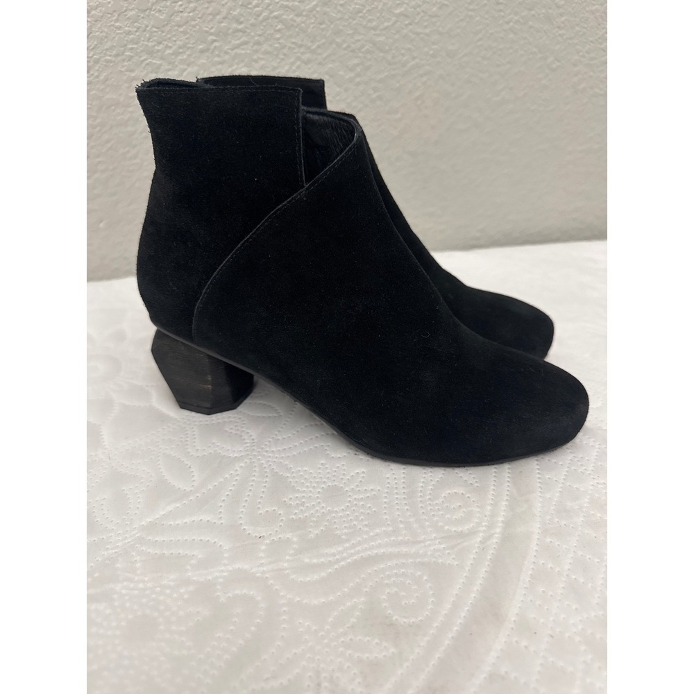 Antelope Perrin Black Suede Geometric Block Chunky Heel Booties Ankle Boots 39